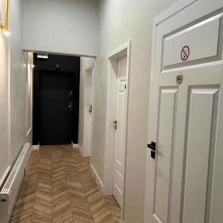 Gingerbread Hostel Torun Bagian luar foto